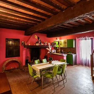 La Casa Dei Colori Radicondoli